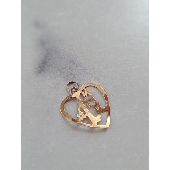 14K Gold Cut Out #1 Mom Heart Pendant/ Signed MBR - Picture 2 of 9